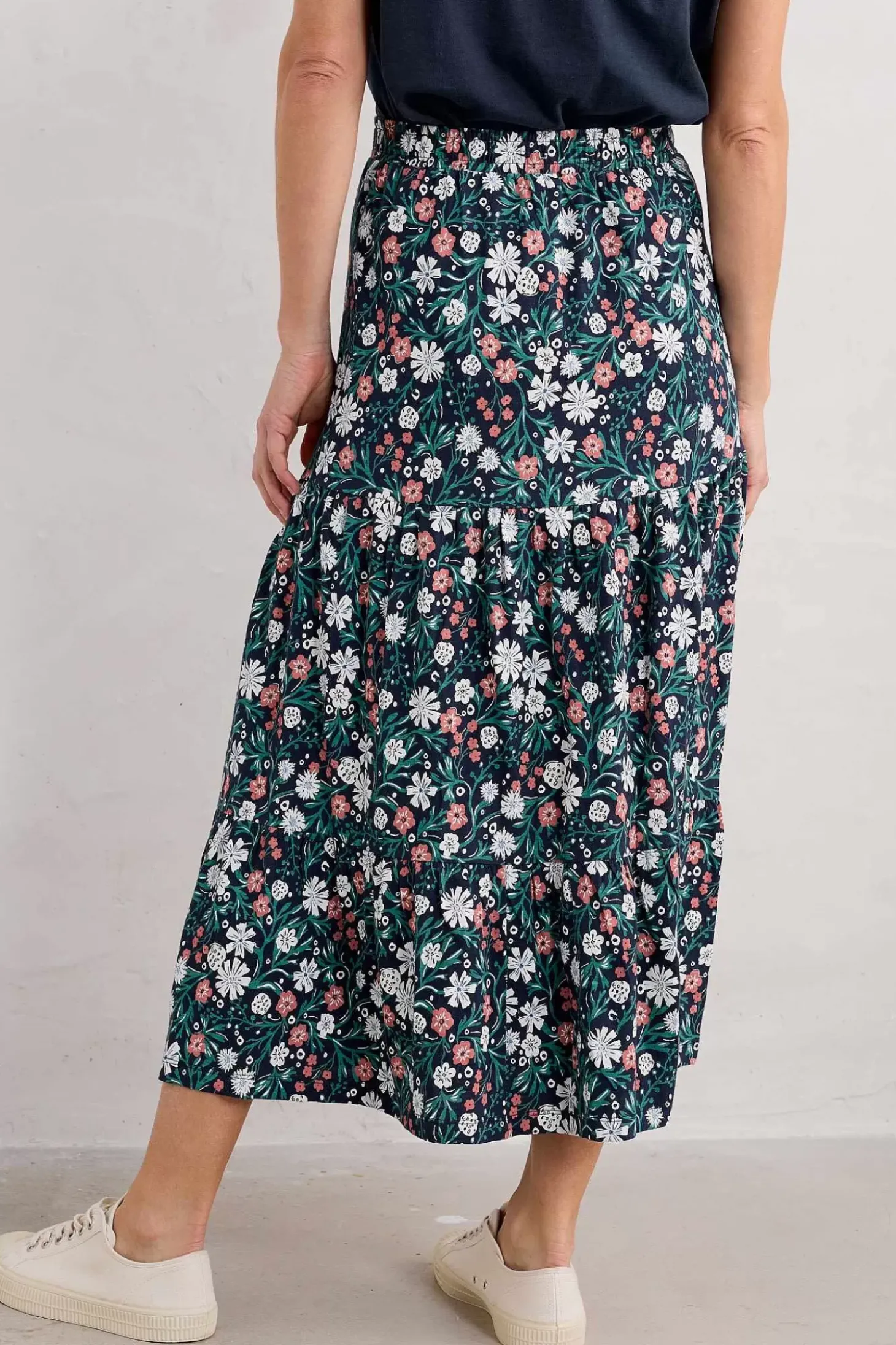 Line Strokes Tiered Midi Skirt